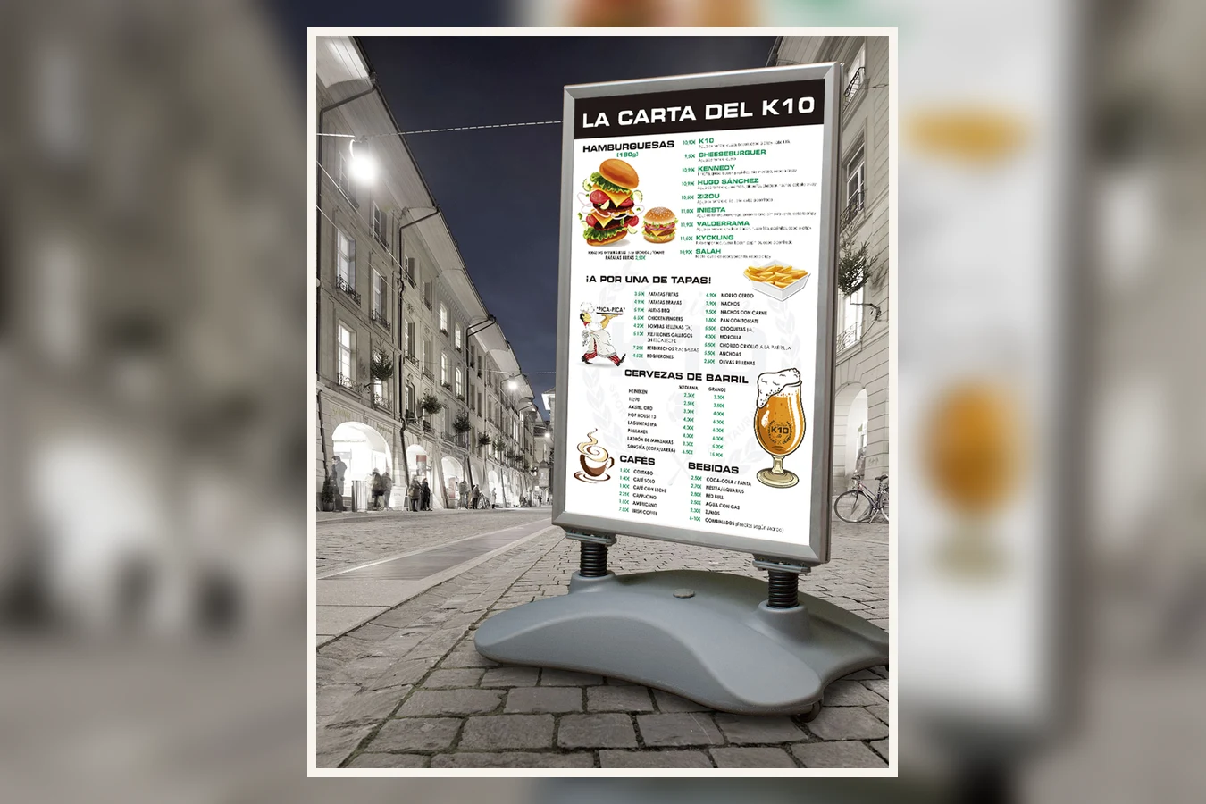 Expositor exterior con carta de restaurante y promoción de productos