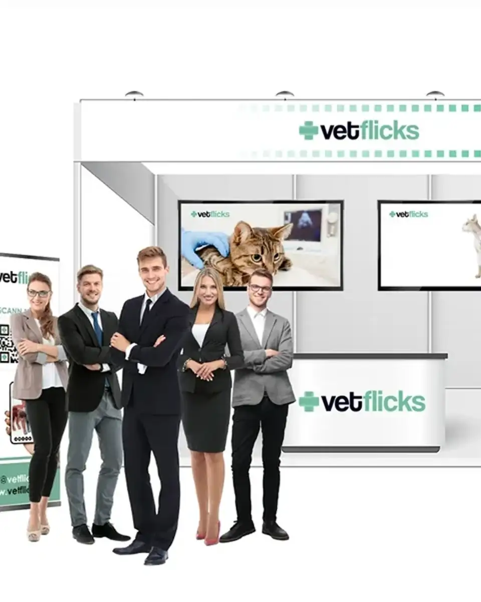 Stand modular de Vetflicks con gráfica corporativa, mostrador y soportes laterales